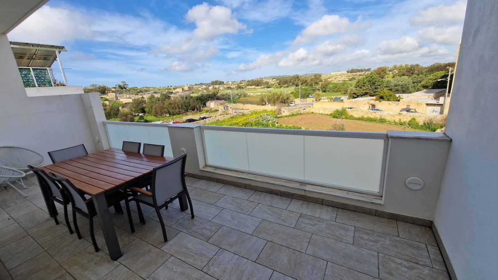 Qrendi Carousel Apartments מראה חיצוני תמונה